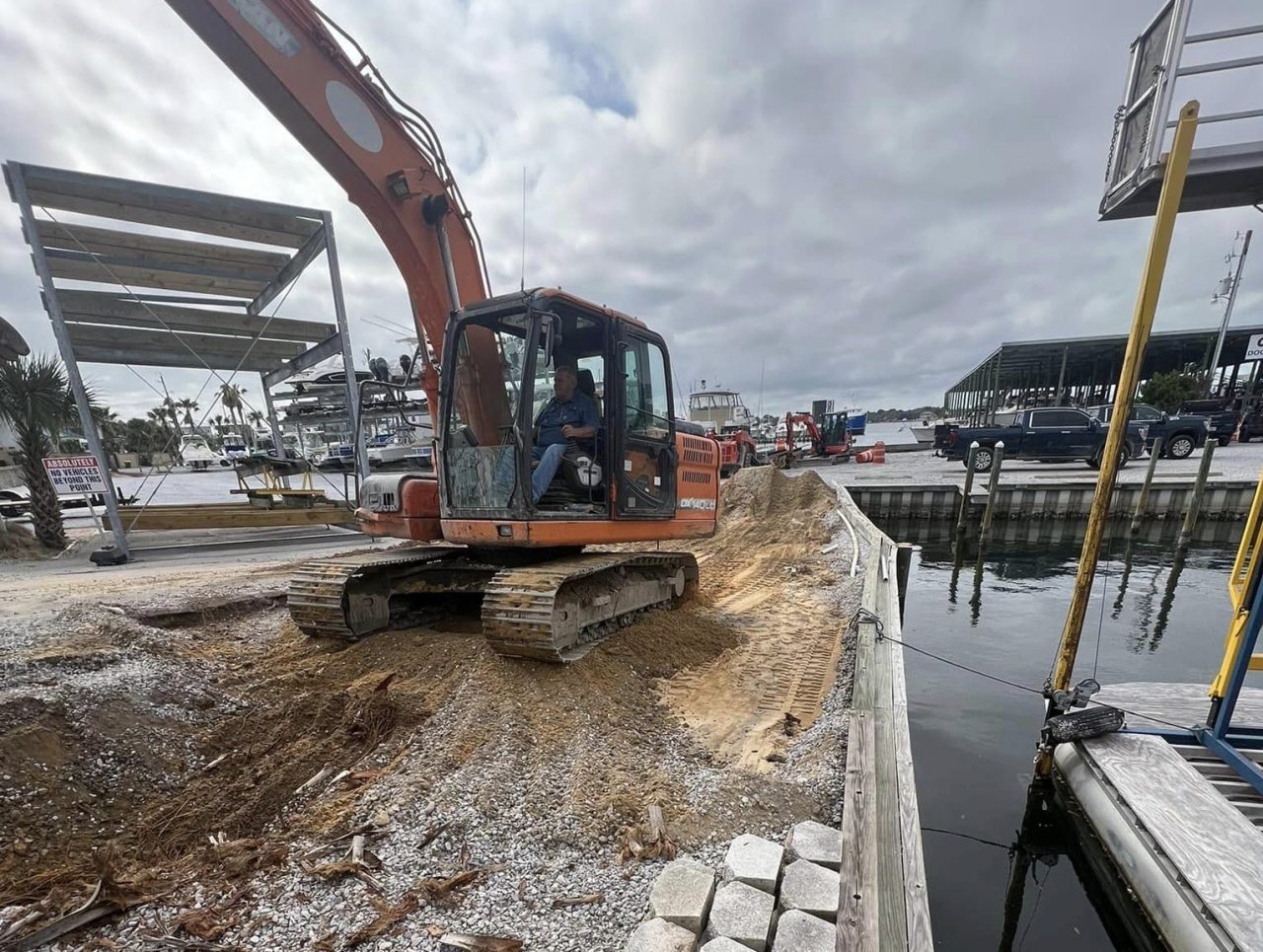 Expanded Haulout Capabilities TWO MARINA